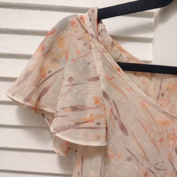 LC Lauren Conrad Cream and Orange Floral Blouse - Picture 2 of 5